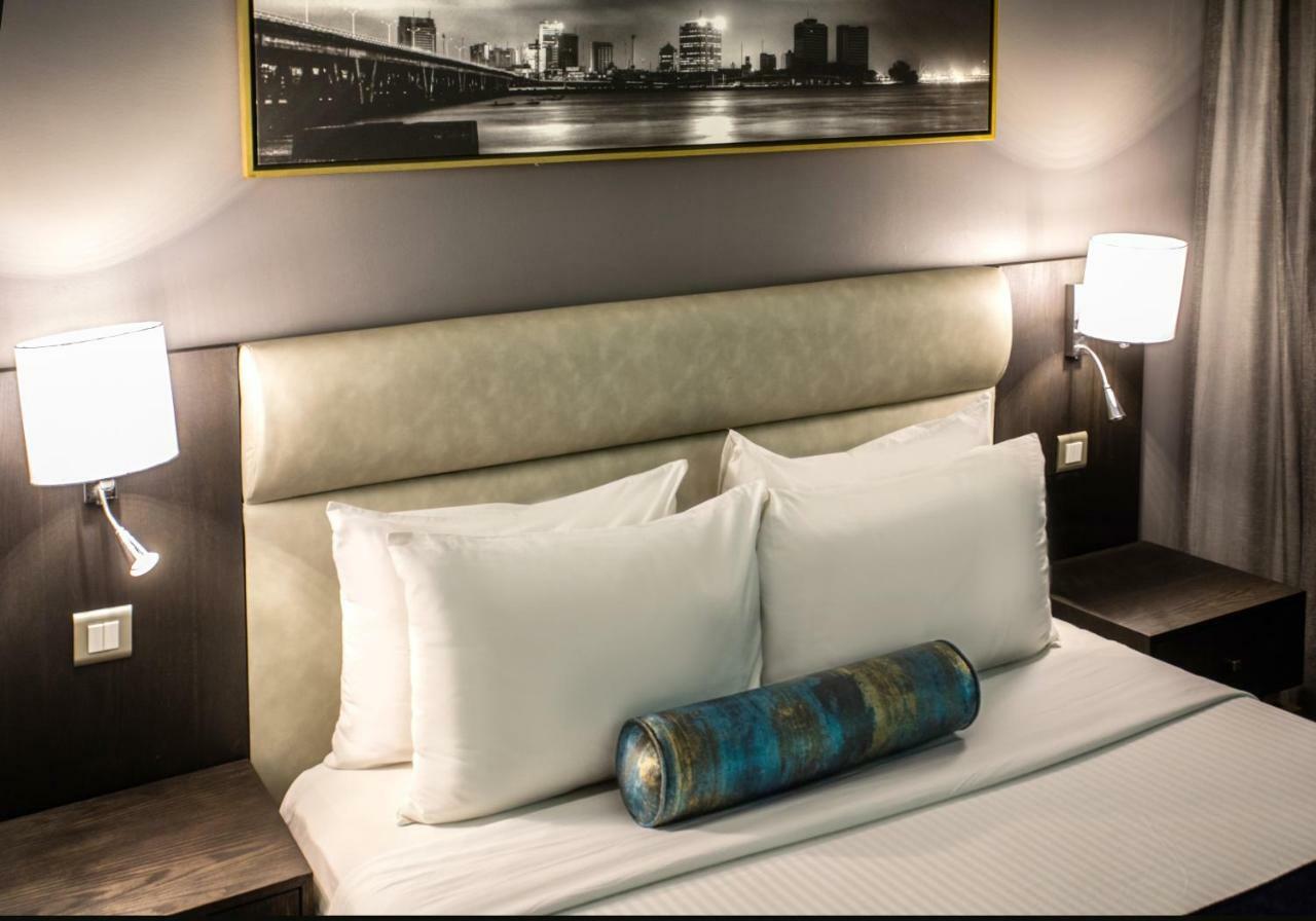 Movenpick Hotel Ikoyi Lagos Exterior foto